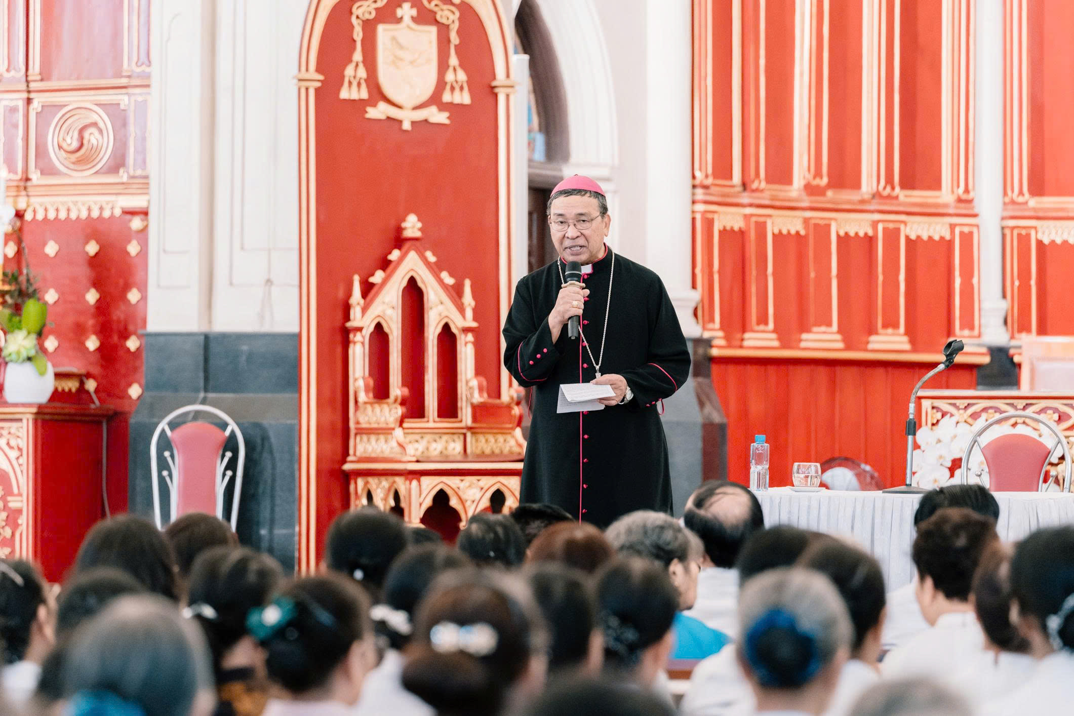 Khơi lên ngọn lửa truyền giáo